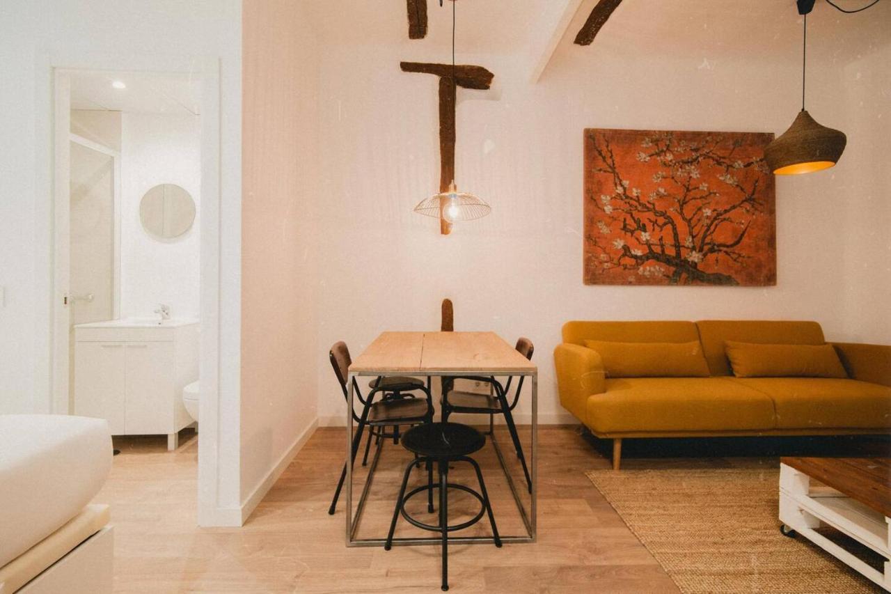 Charming Design Apartment Reina Sofia Madrid Extérieur photo