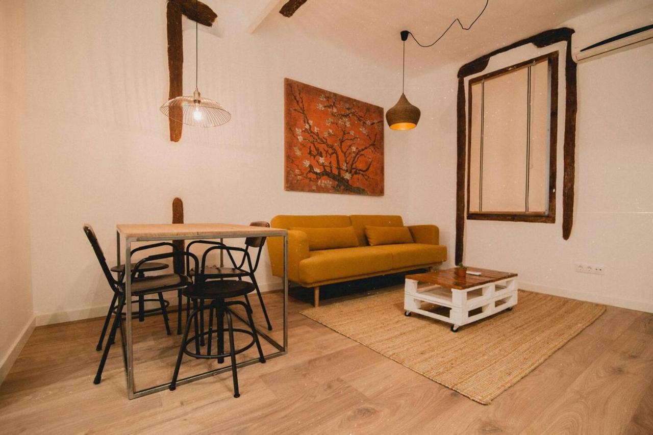 Charming Design Apartment Reina Sofia Madrid Extérieur photo